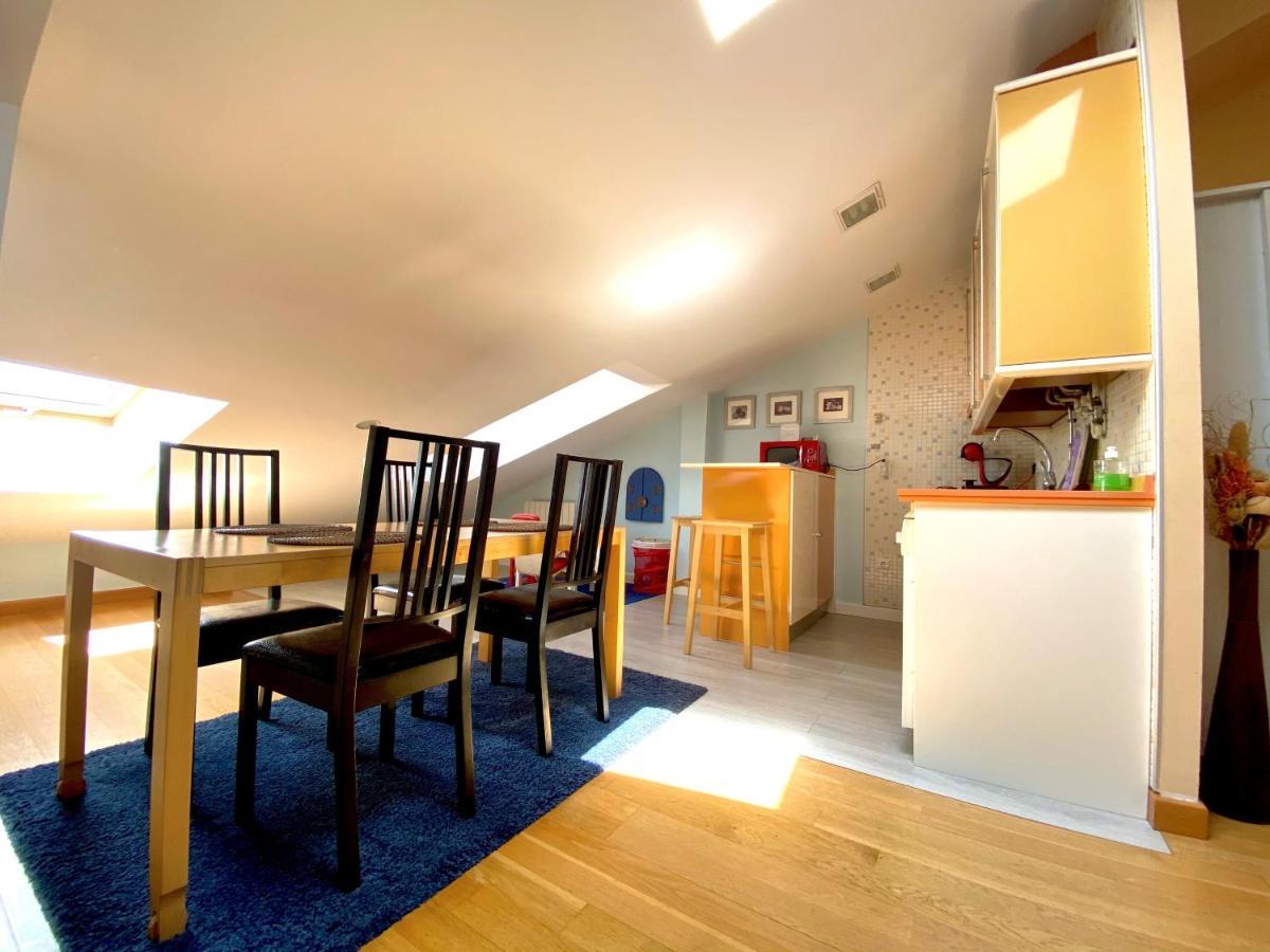 Apartamento Turistico Plaza Mayor Burgos Exterior photo